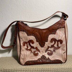American West Annie's Secret Collection Concealed Carry Leather Shoulder Bag